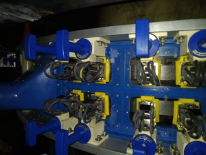 銅街子水電站刷架及碳粉收集裝置順利安裝